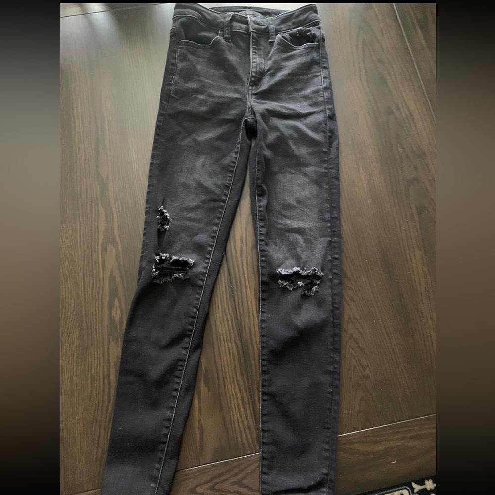 American Eagle distressed black jeans